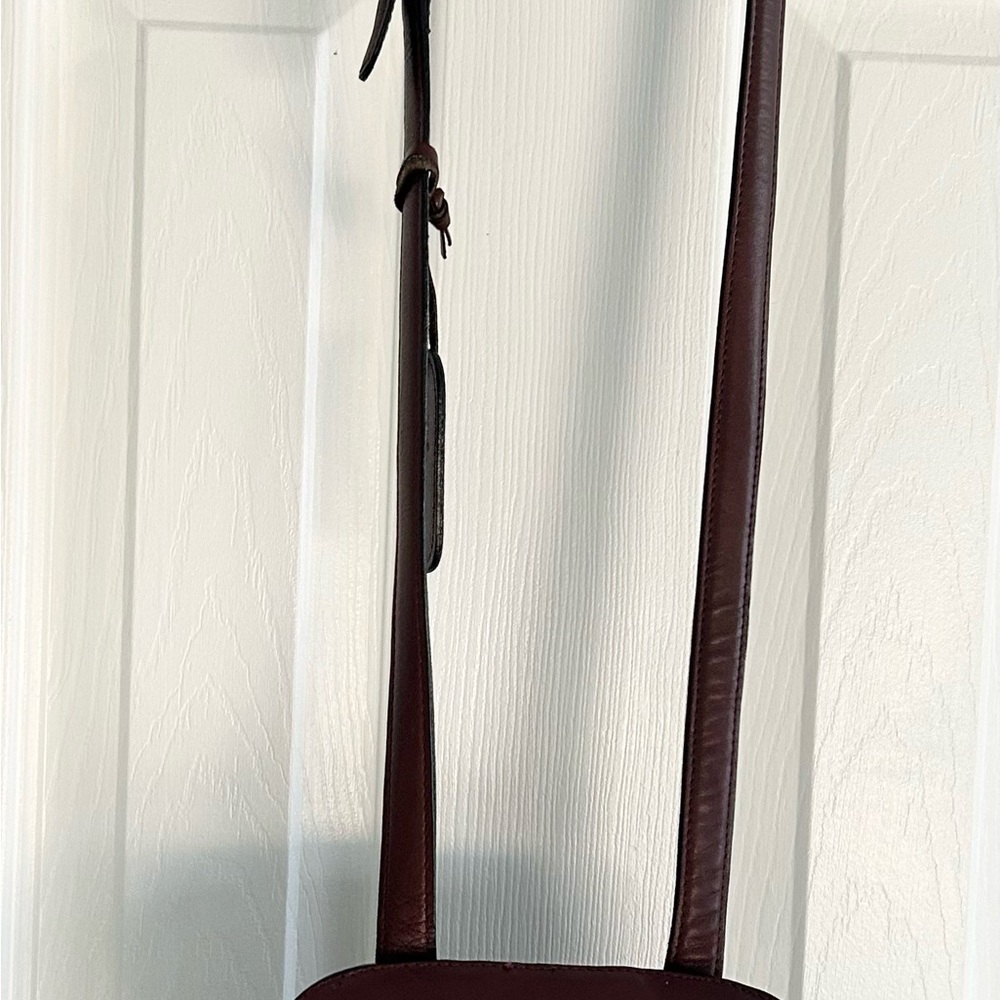 Vintage Etienne Aigner Leather Shoulder Bag - Picture 5 of 9